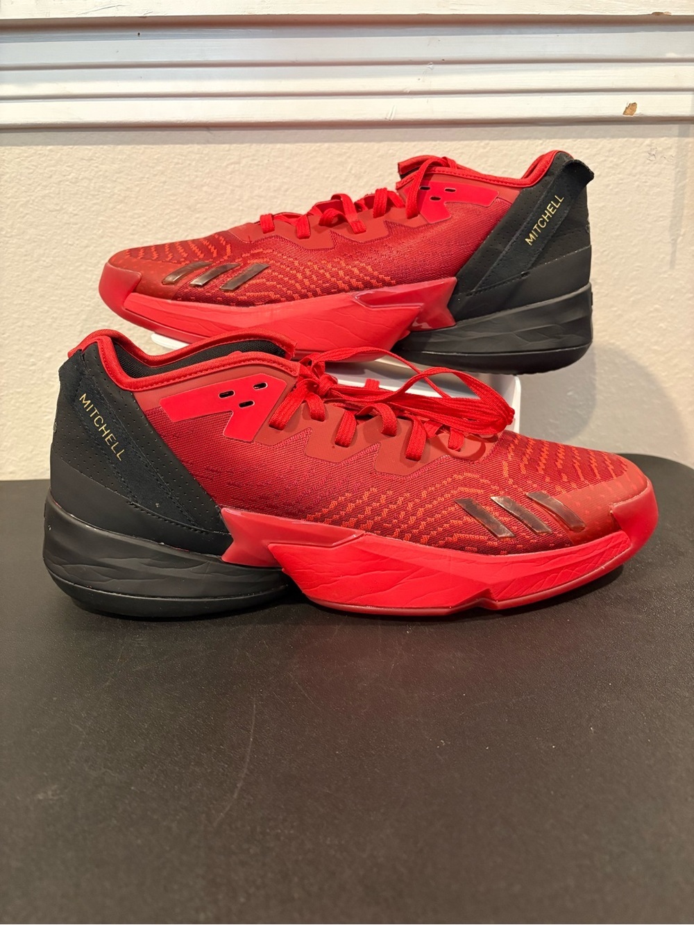 Adidas DON Issue 4 Basketball Shoes Red GX6886 Donovan Mitchell Mens Size 14.5